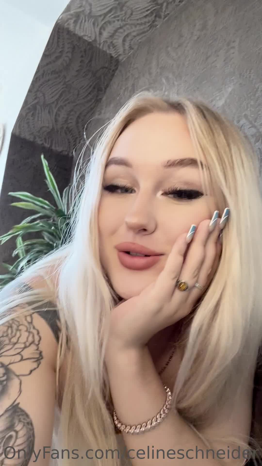 Video 19932 from Celine Schneider