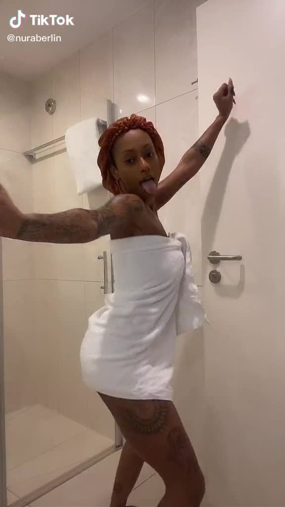 Video 20066 from Nura Habib Omer