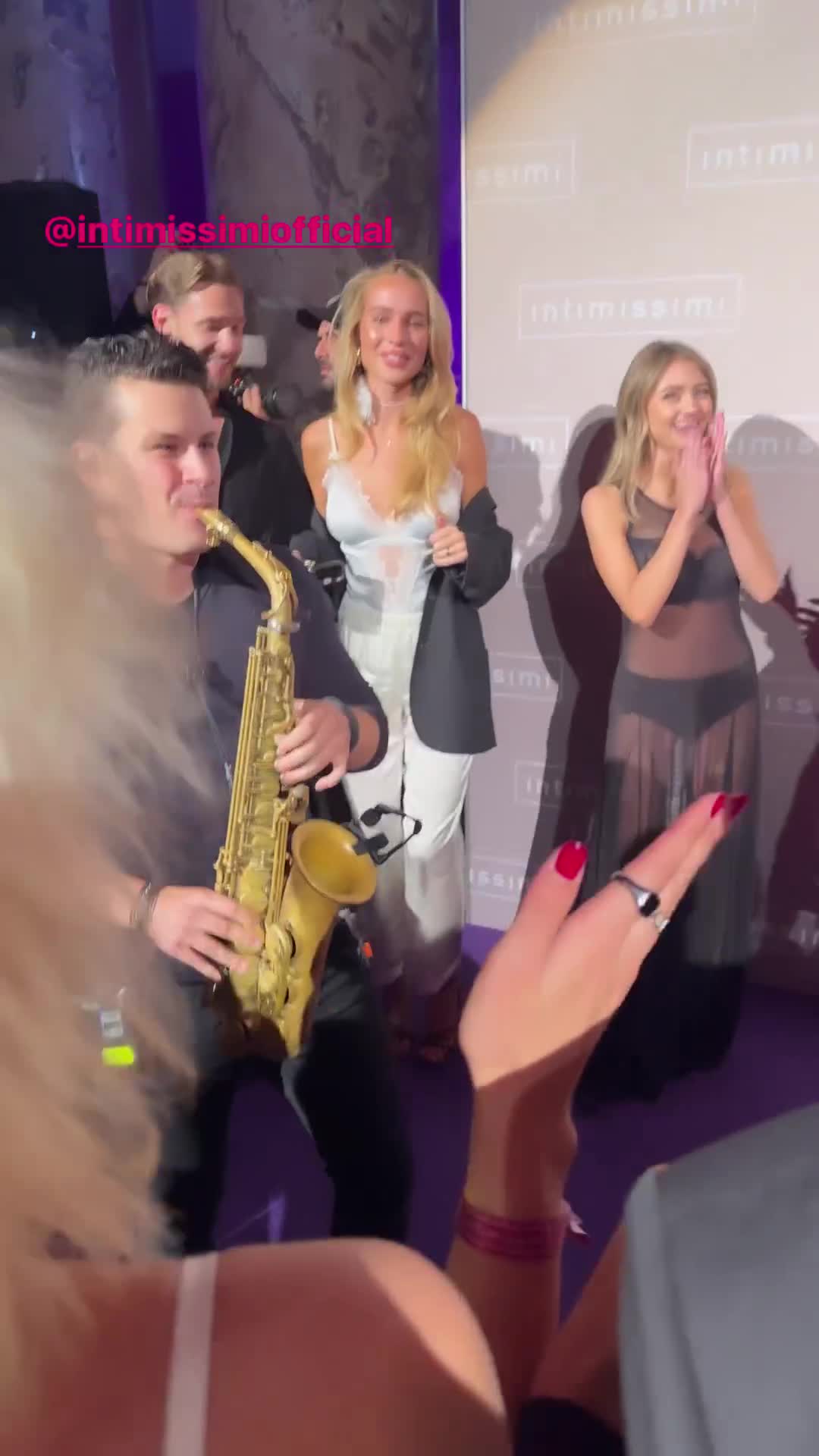 Video 20288 from Leni Klum