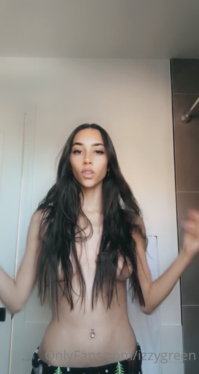 Video 20550 from Izzy Green