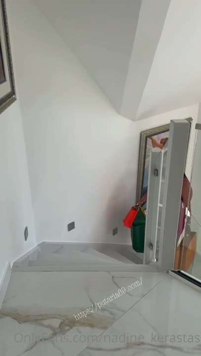 Video 21142 from Nadine Kerastas