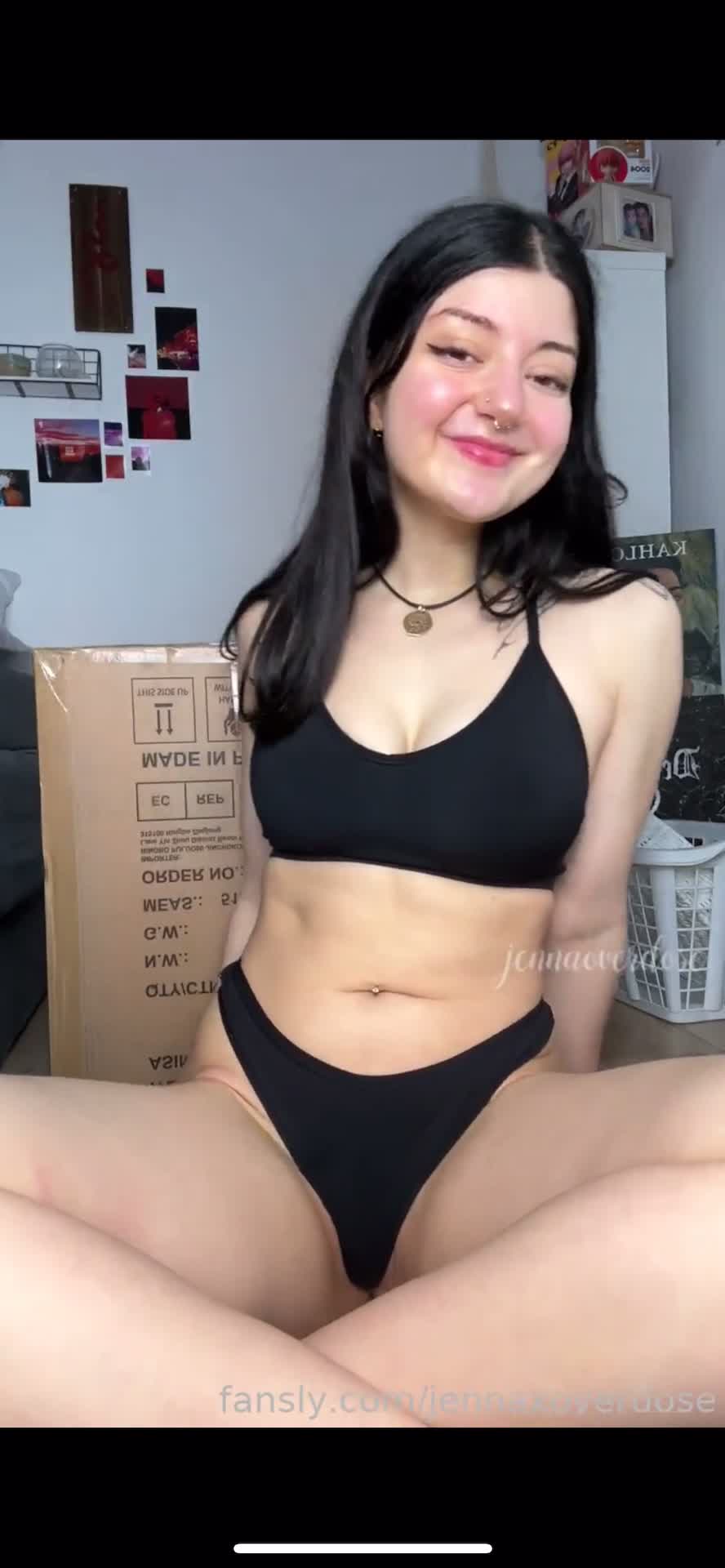 Video 21949 from Jennassecret