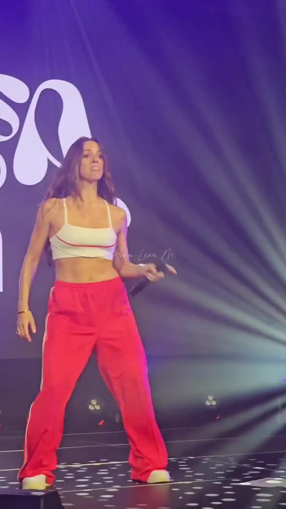 Video 22418 from Vanessa Mai