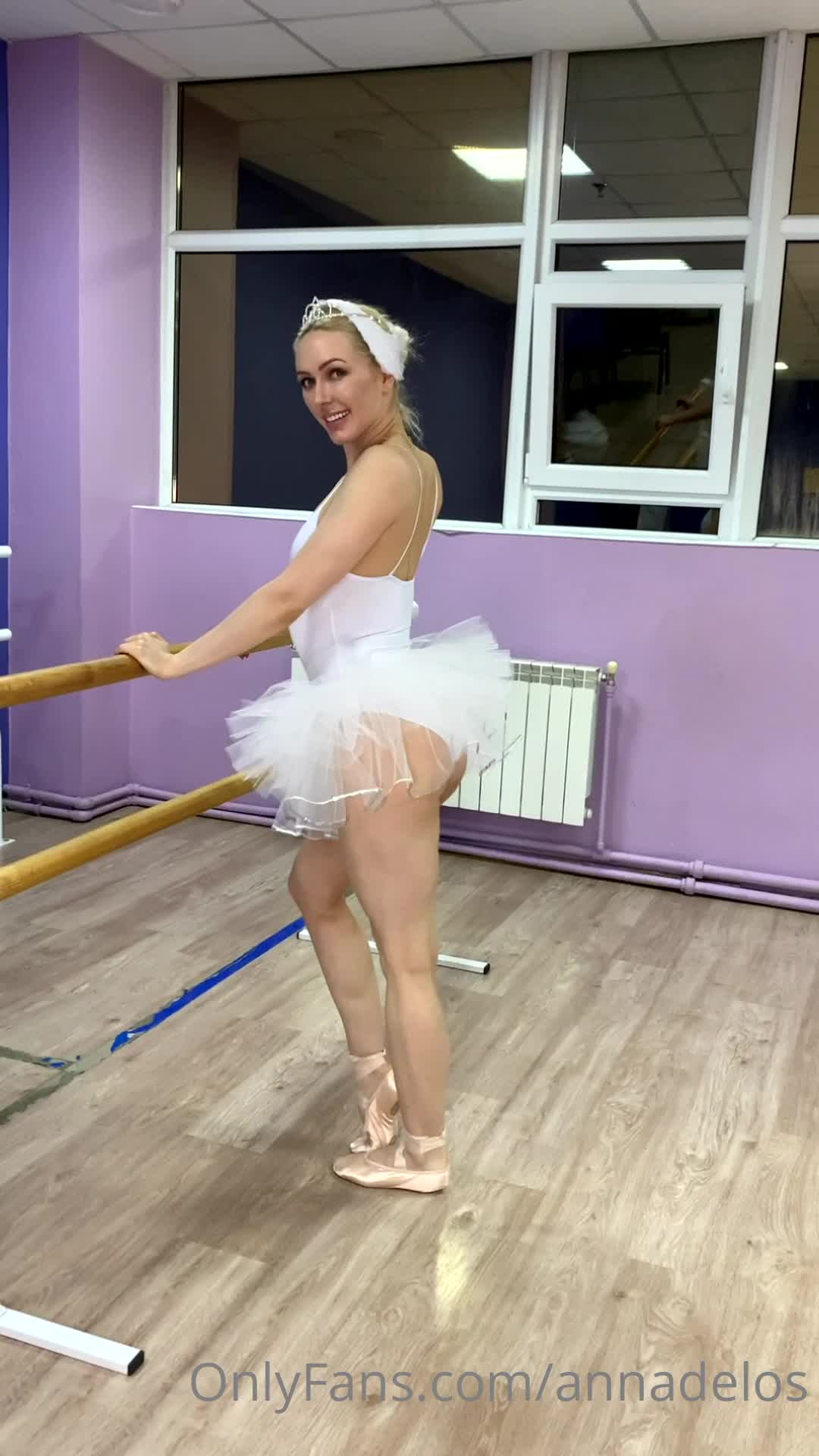 Video 23898 from Anna Delos