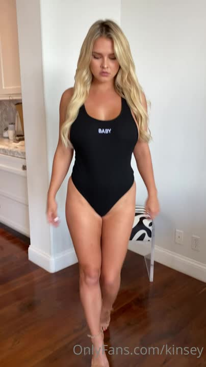 Video 24059 from Kinsey Wolanski