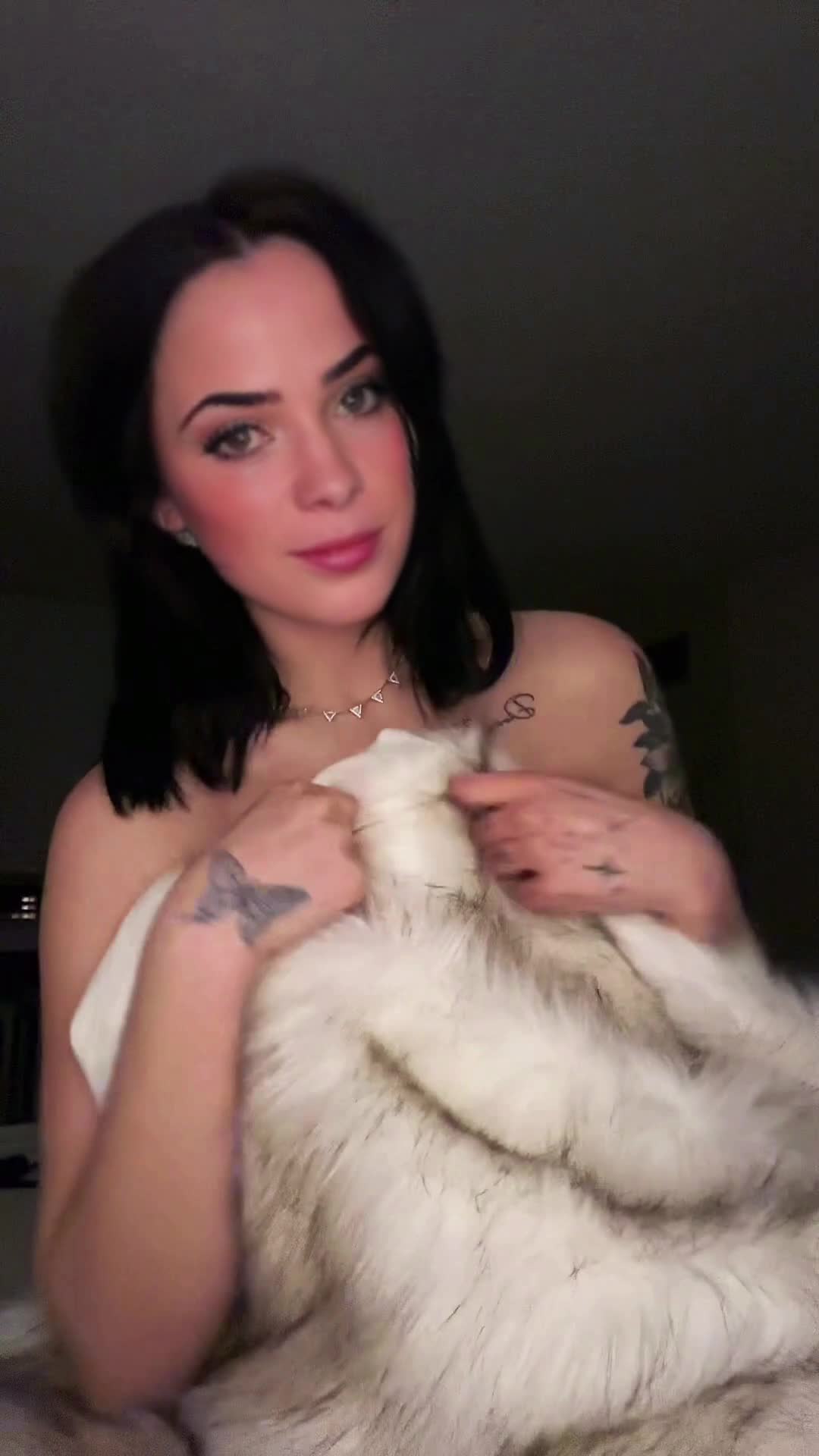 Video 24213 from FreakinMagical