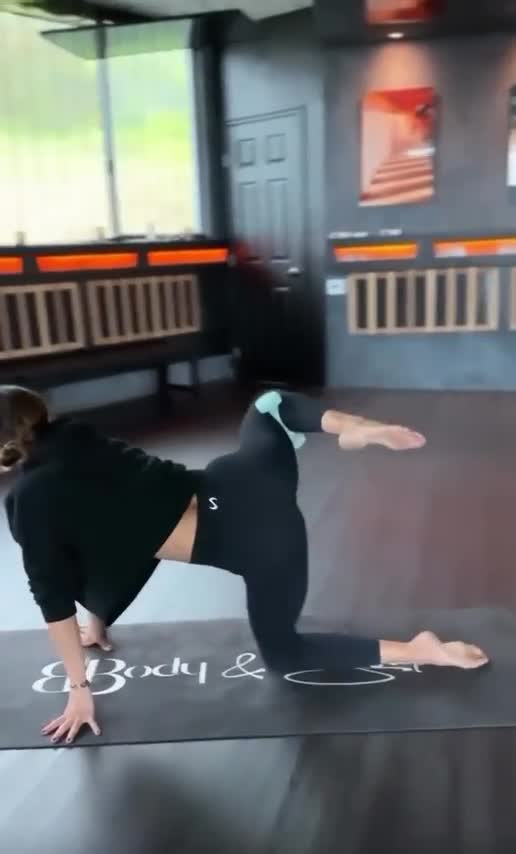 Video 24222 from Brooke Burke