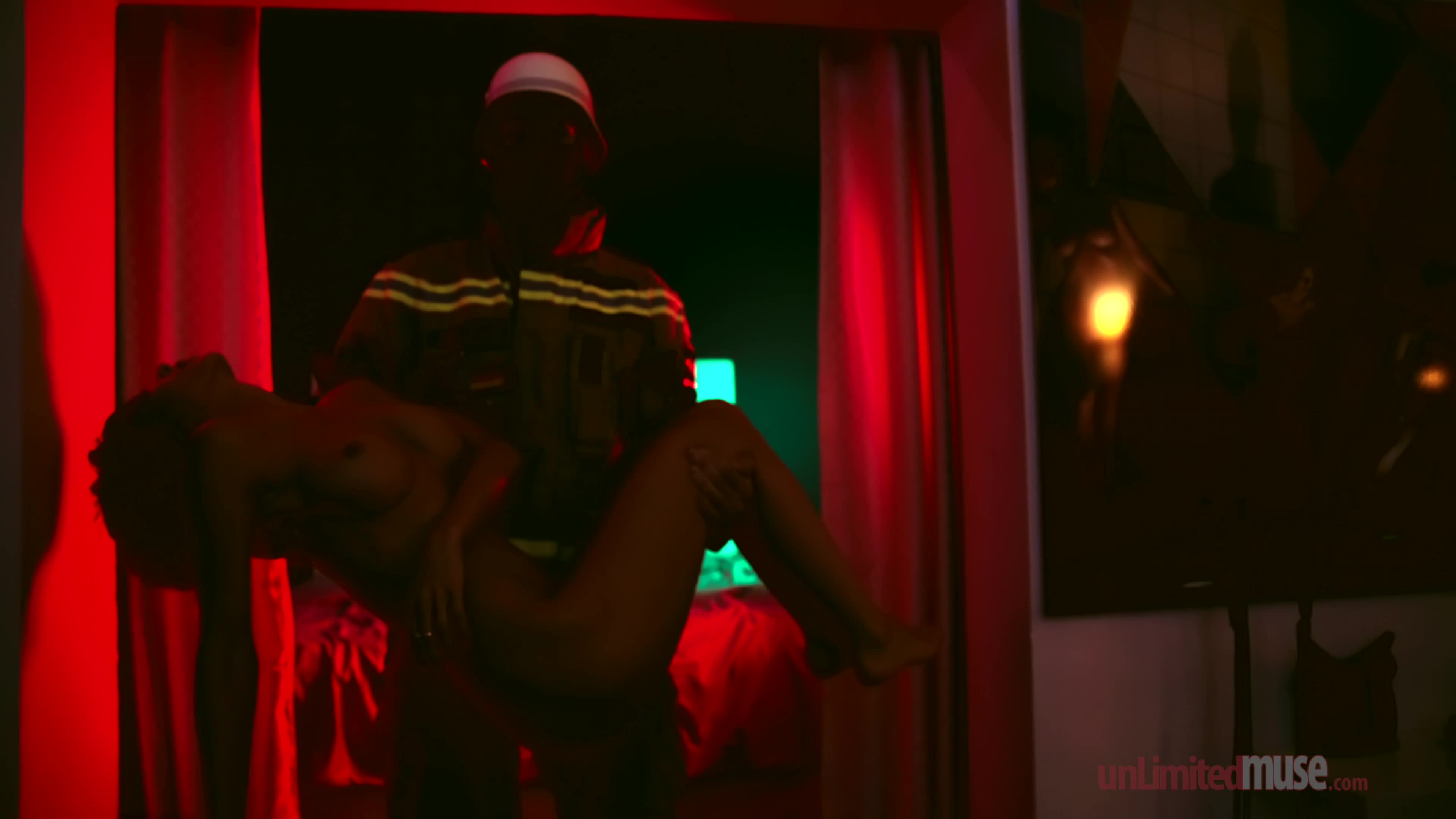 Video 24340 from Milo Moiré