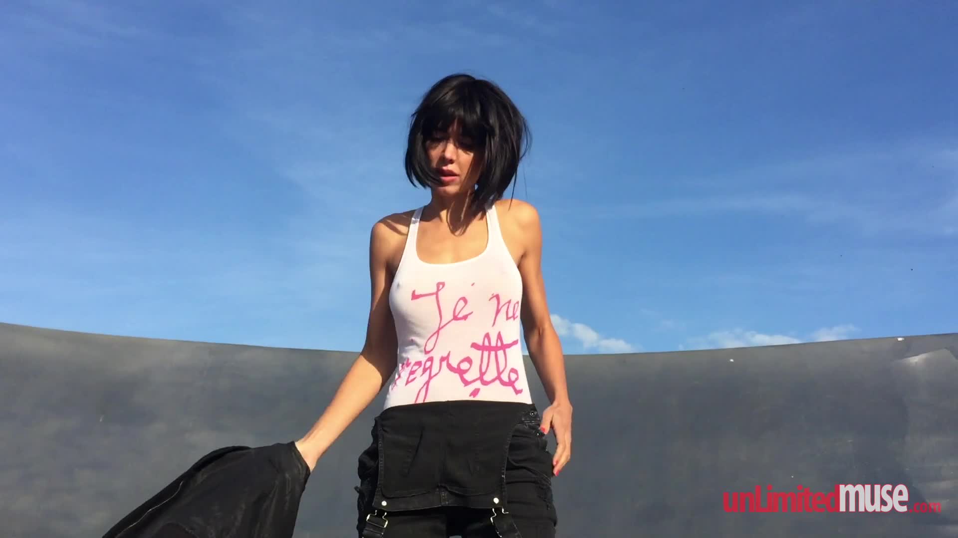 Video 24371 from Milo Moiré