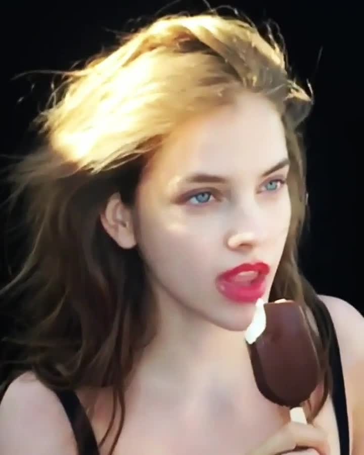 Video 24515 from Barbara Palvin