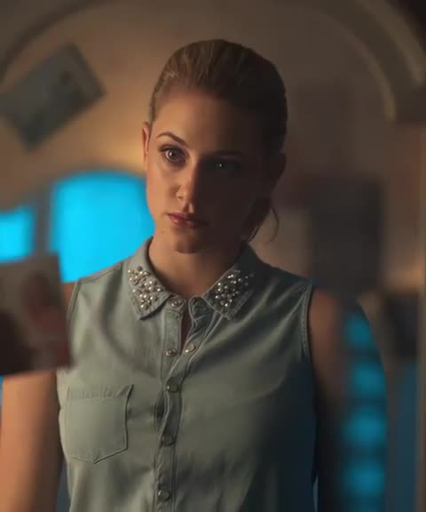 Video 24553 from Lili Reinhart