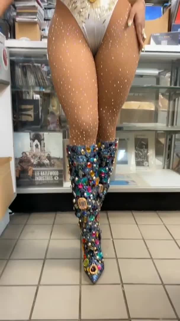 Video 24705 from La La Anthony