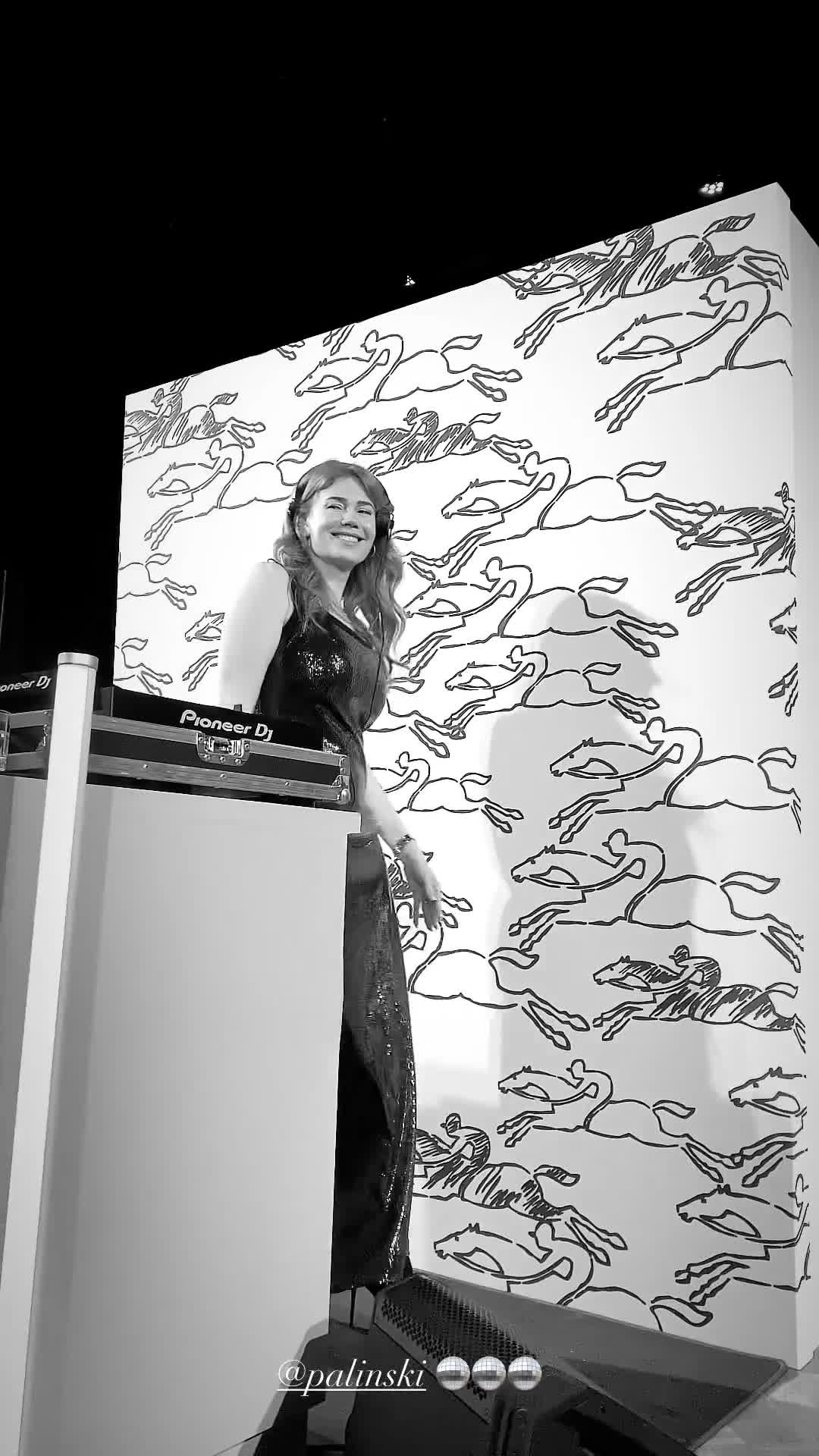 Video 25104 from Palina Rojinski