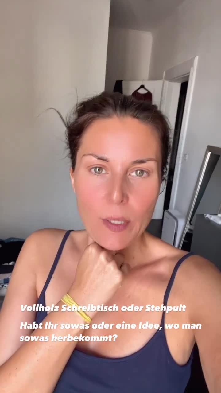 Video 25305 from Vanessa Blumhagen