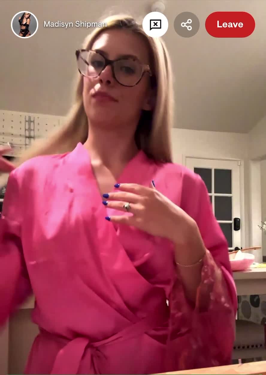 Video 25426 from Madisyn Shipman