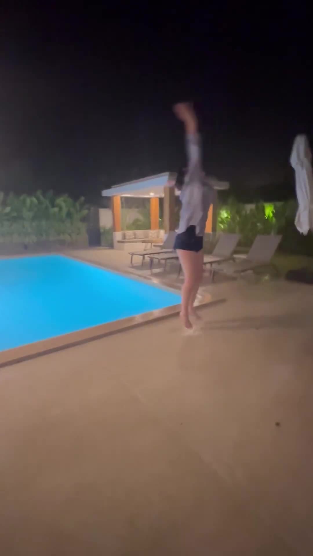 Video 25614 from Allie Sherlock