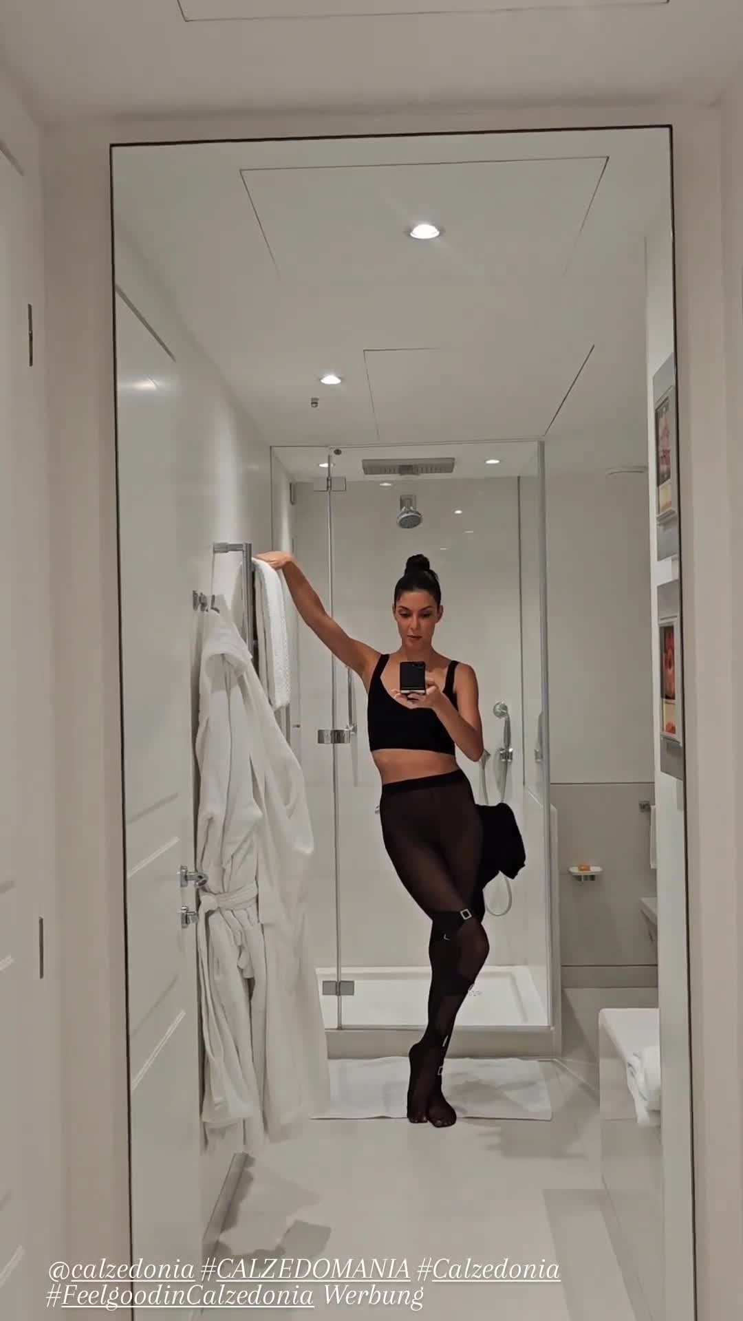 Video 25732 from Rebecca Mir