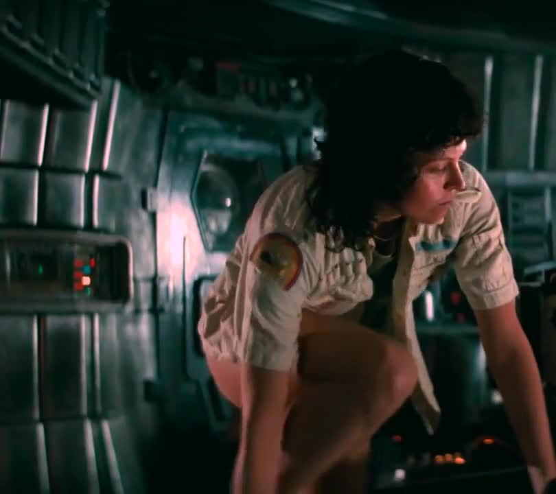 Video 26010 from Sigourney Weaver