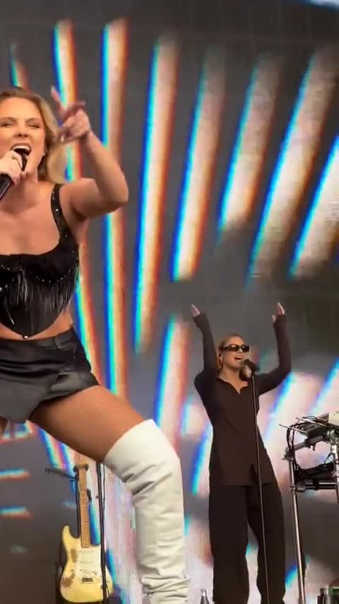 Video 26079 from Zara Larsson