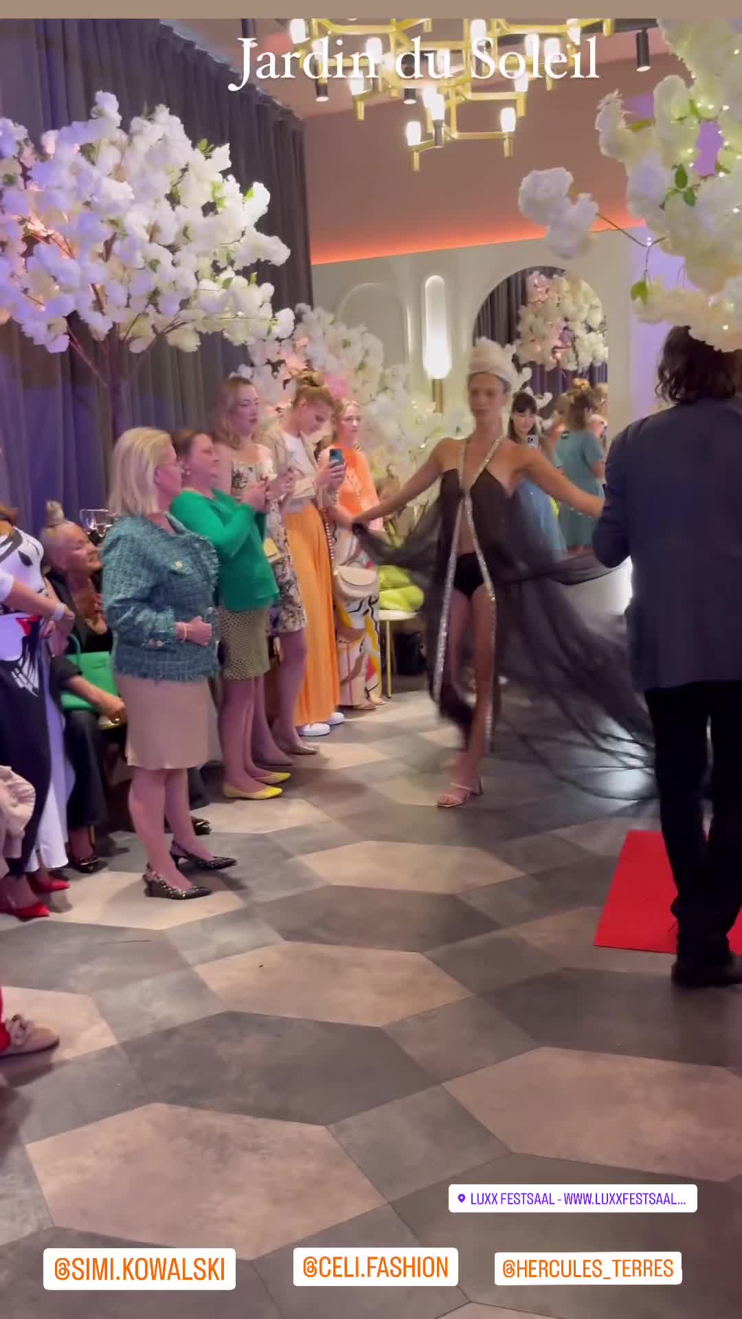 Video 26099 from Simone Kowalski