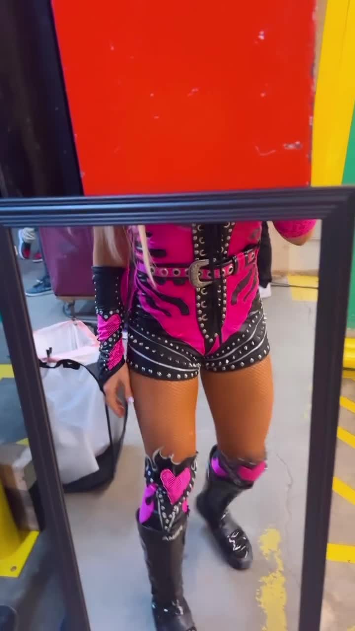 Video 26364 from Natalya Neidhart