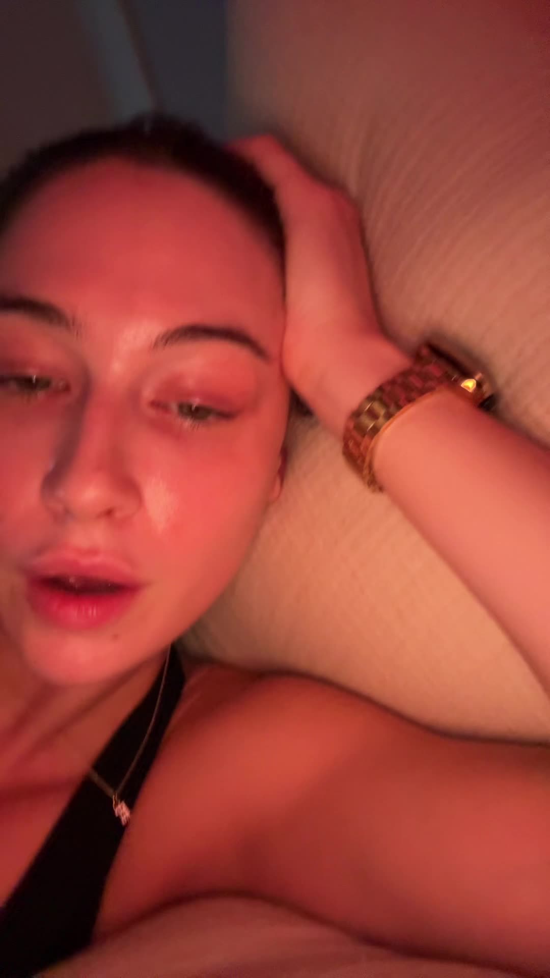 Video 26498 from Elsie Hewitt