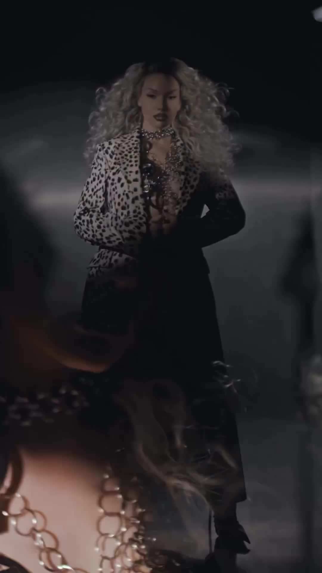 Video 26724 from Shirin David