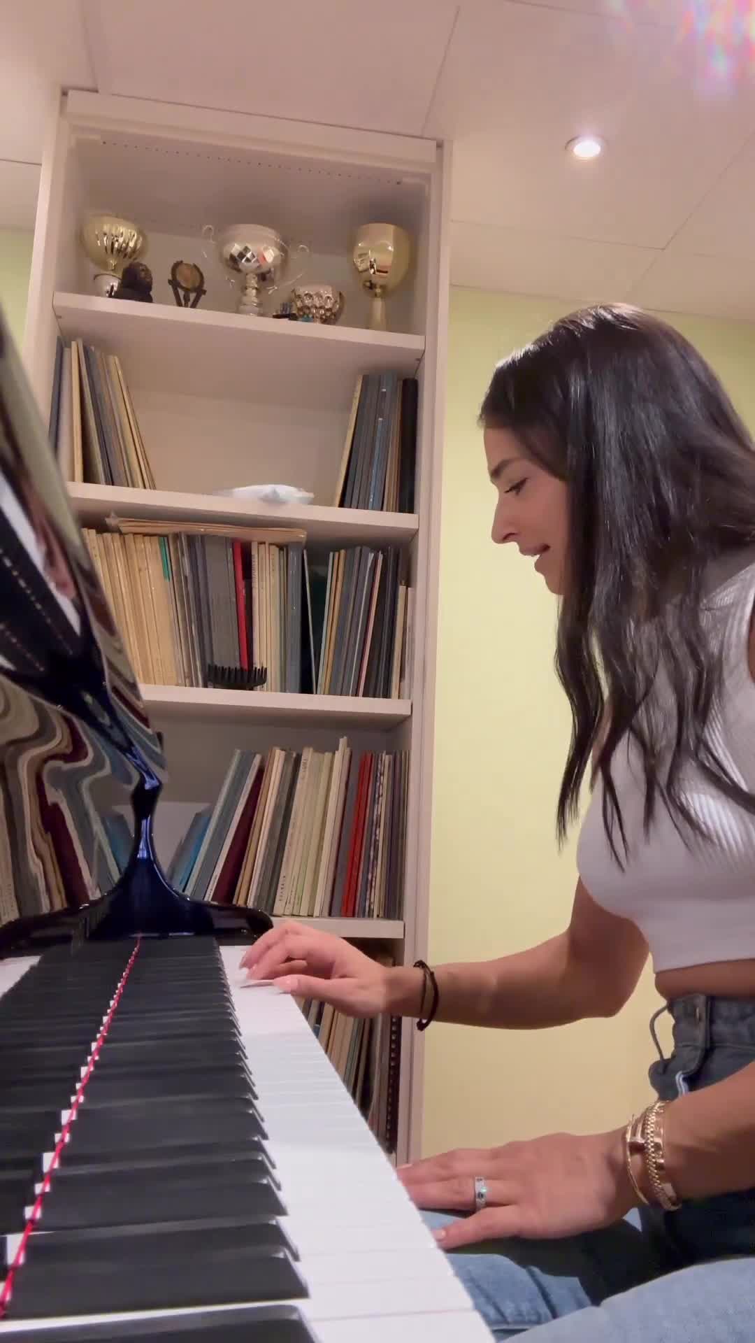 Video 26839 from Amira Aly / Pocher