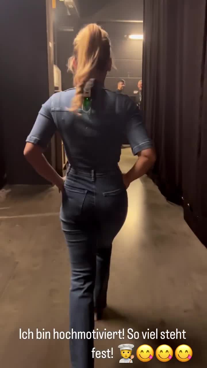 Video 27042 from Evelyn Burdecki