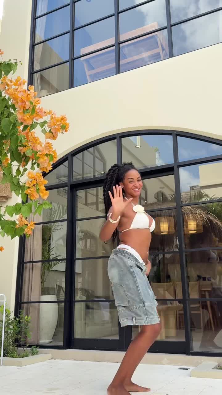 Video 27322 from Shaggy Baggy