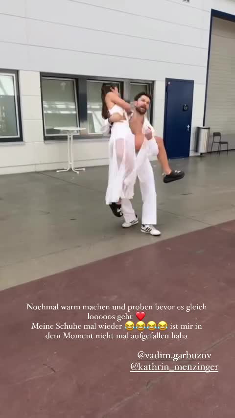 Video 27415 from Sarah Engels