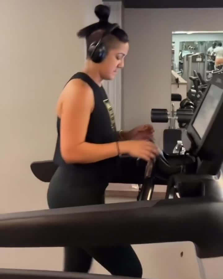 Video 27641 from Bayley