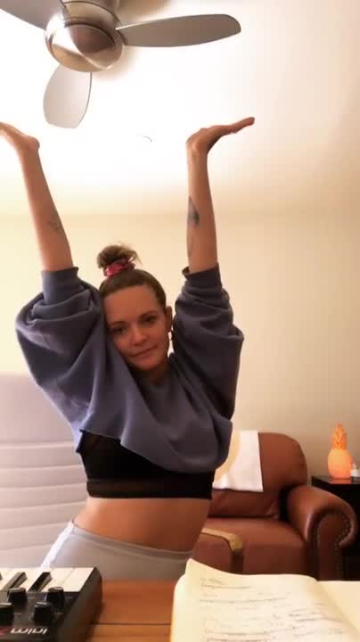 Video 28094 from Tove Lo