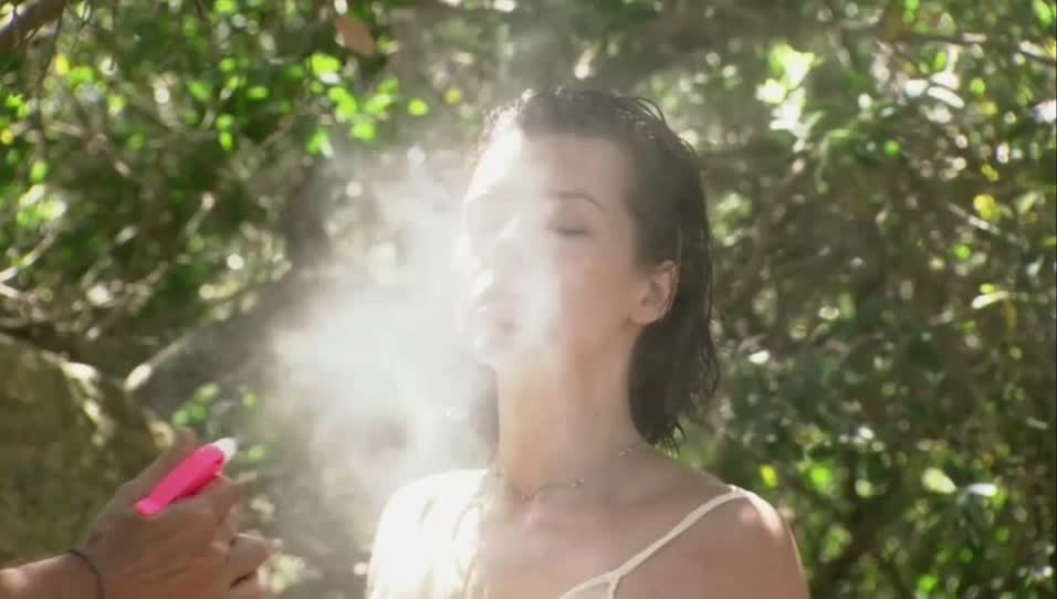 Video 28213 from Milla Jovovich