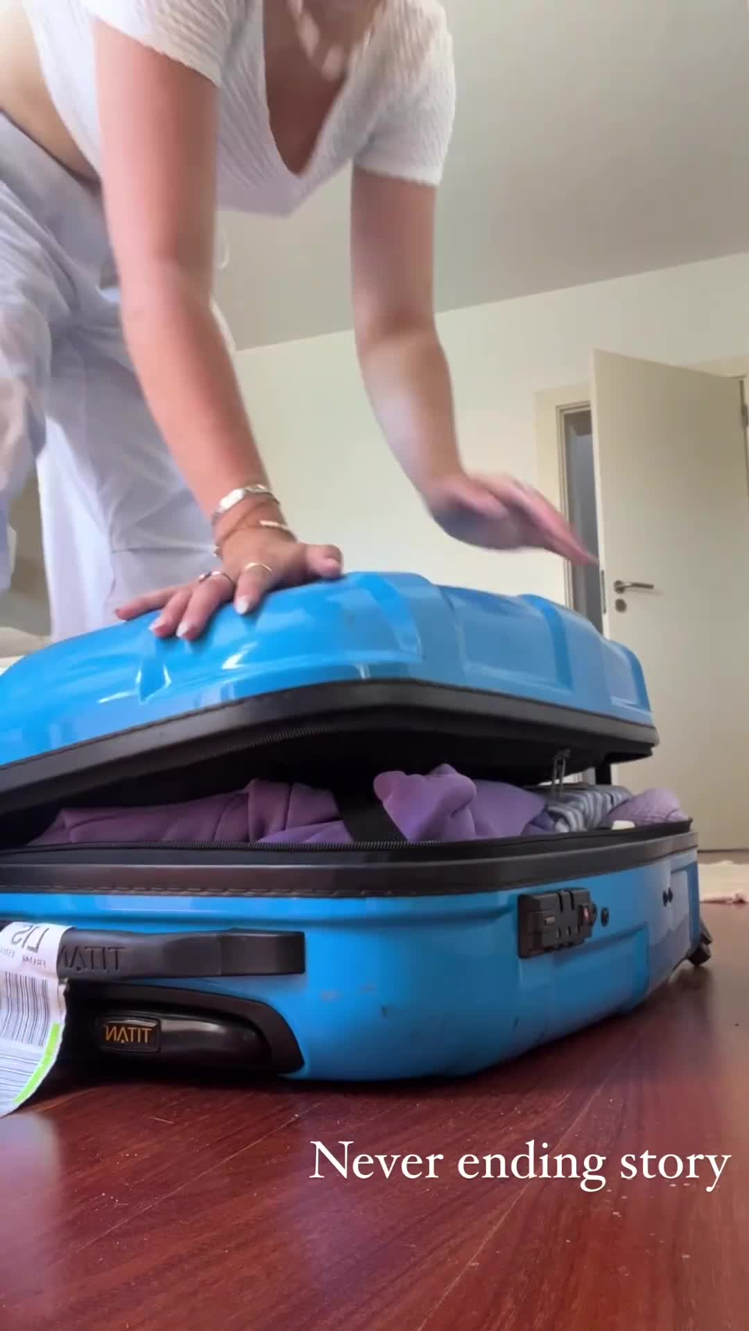 Video 28423 from Josie Hermer