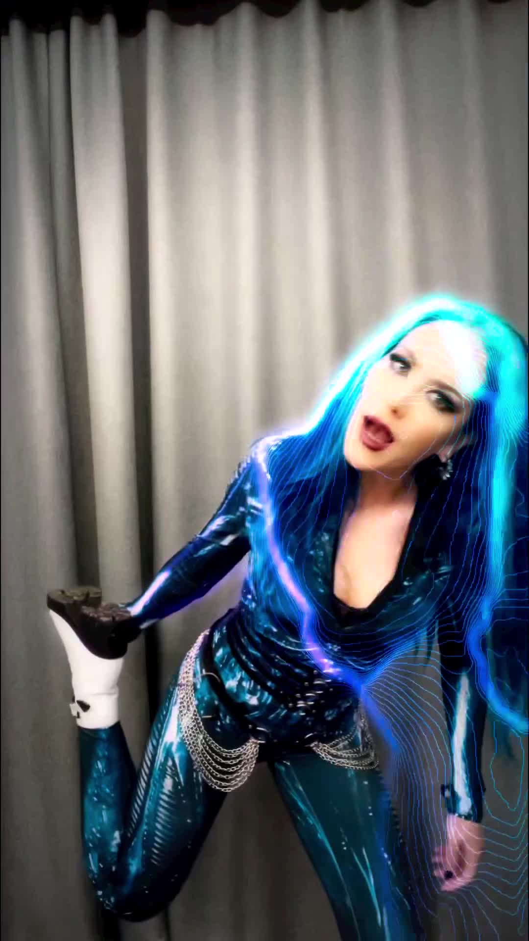 Video 28564 from Alissa White-Gluz