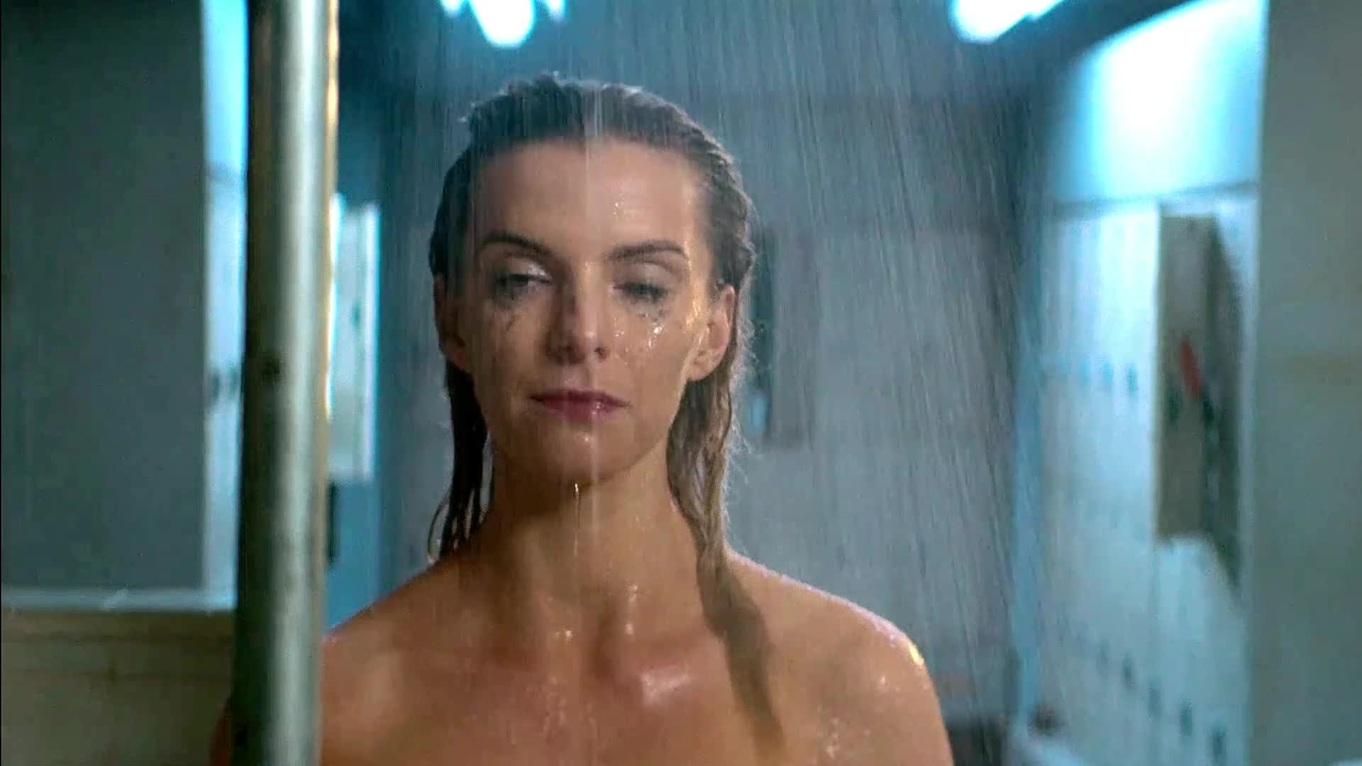 Video 29789 from Betty Gilpin