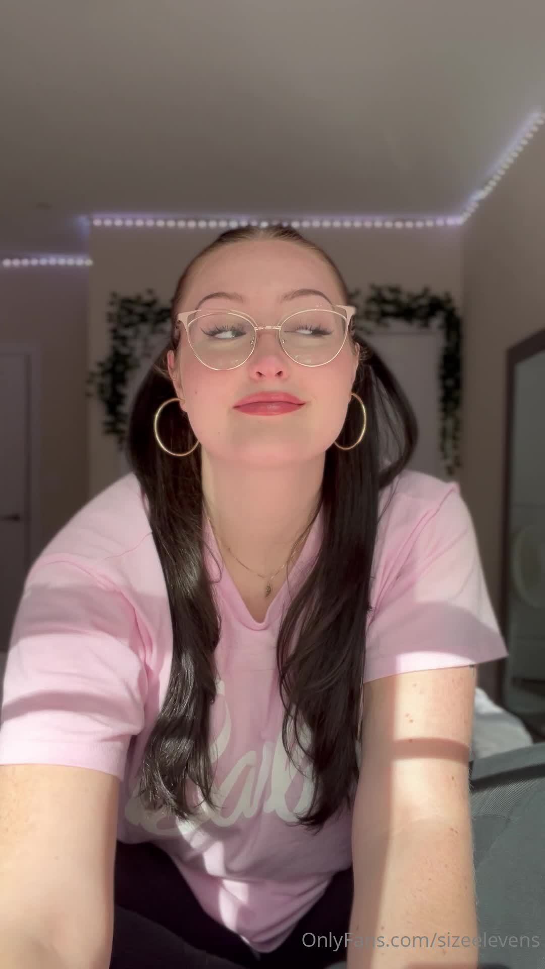 Video 31611 from Sizeelevens