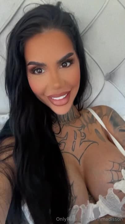 Video 33108 from Mia Madisson