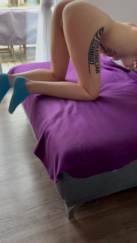 Video 33623 from Prinzessin Irina Killerbraut