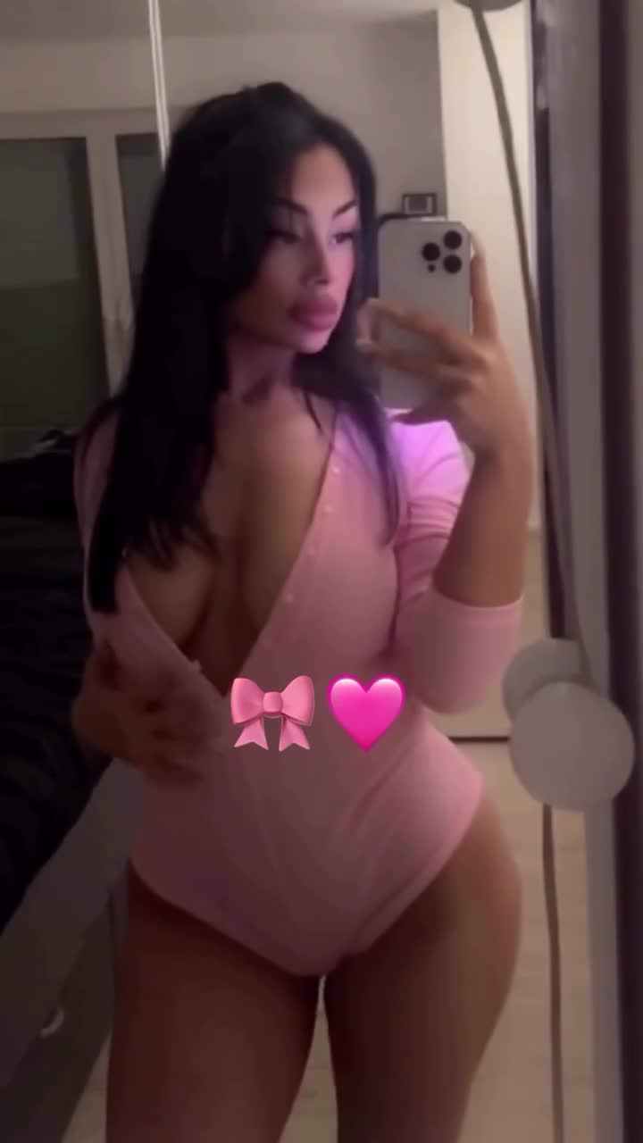 Video 35195 from Reealmina