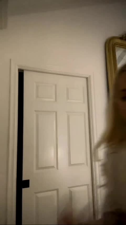 Video 35760 from Lindsey Pelas