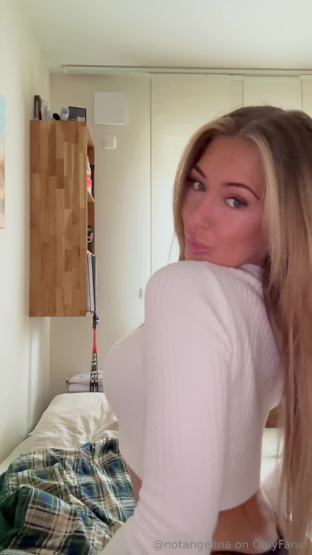 Video 41166 from Sarah Angelina