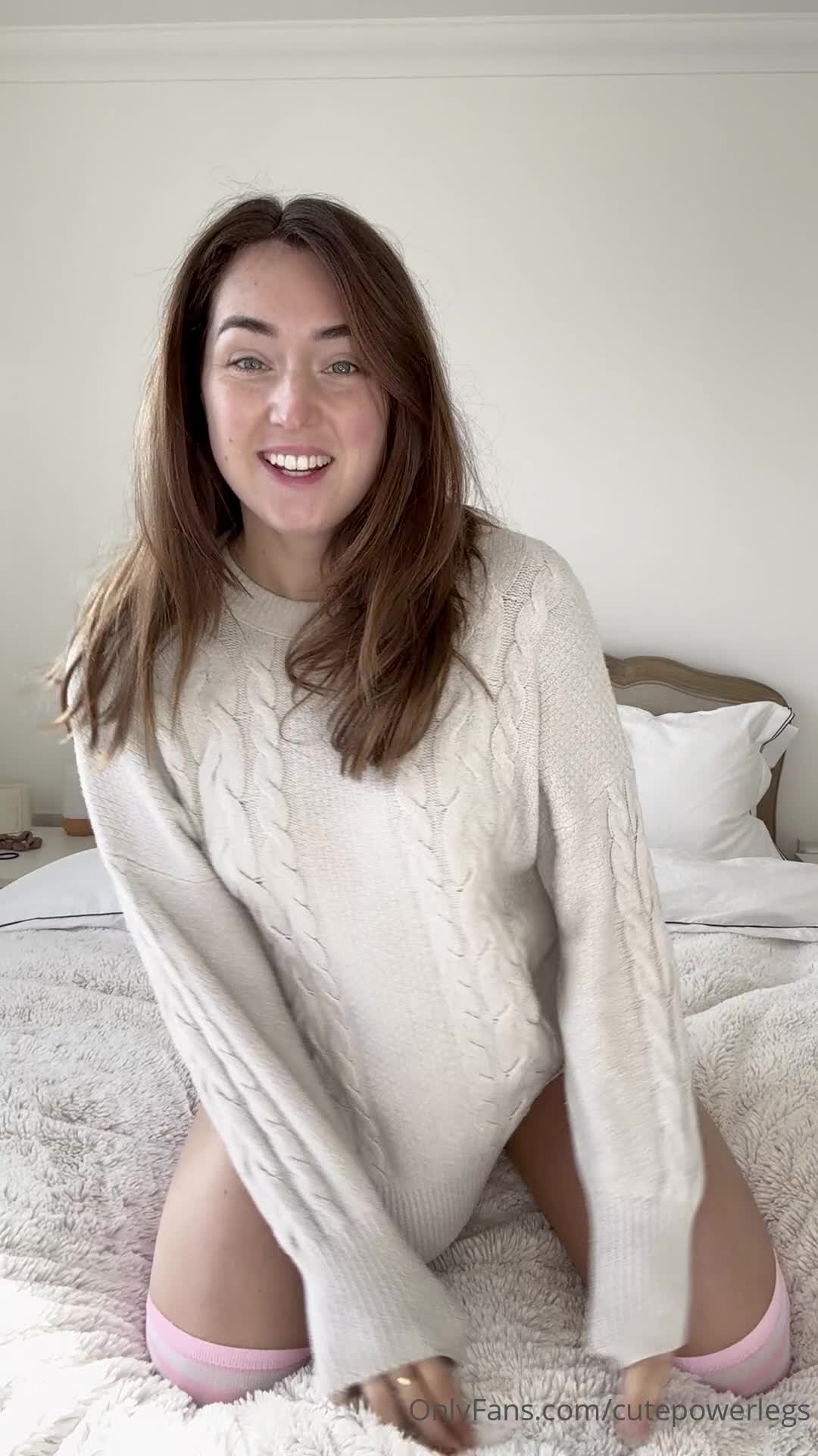 Video 43471 from CutePowerLegs