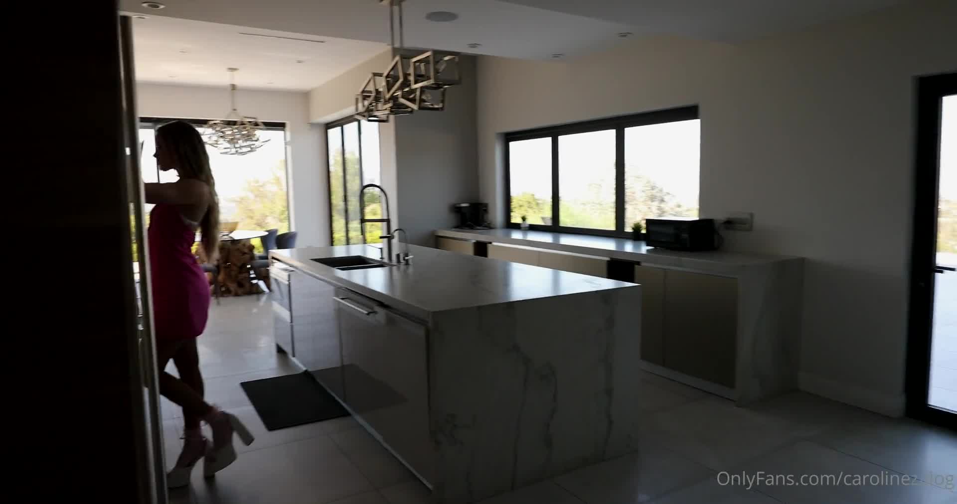 Video 44643 from Caroline Zalog