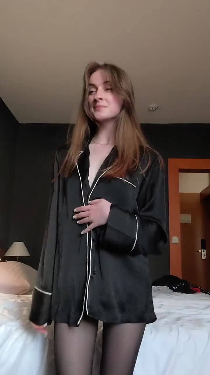 Video 46932 from Mamie Freid