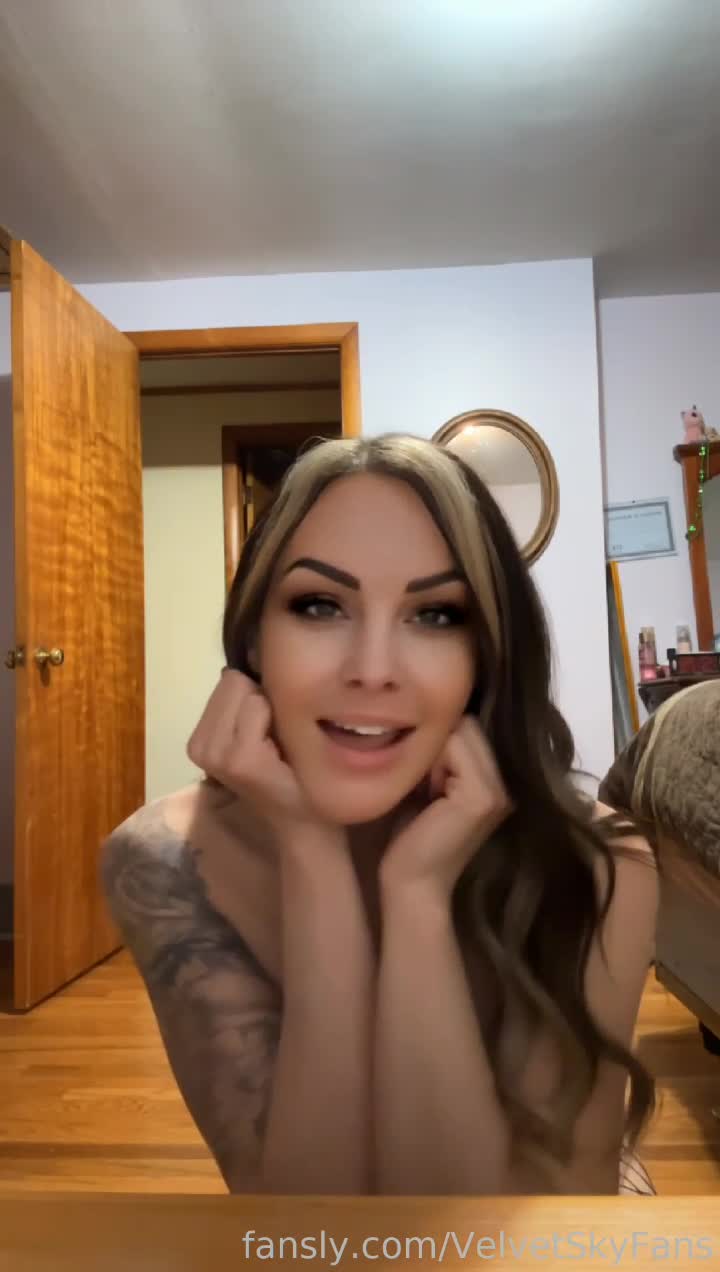 Video 48344 from Velvet Sky