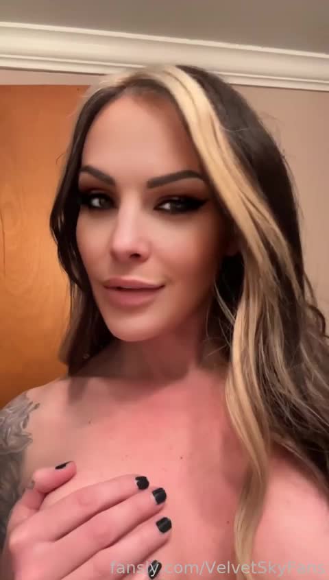 Video 48362 from Velvet Sky