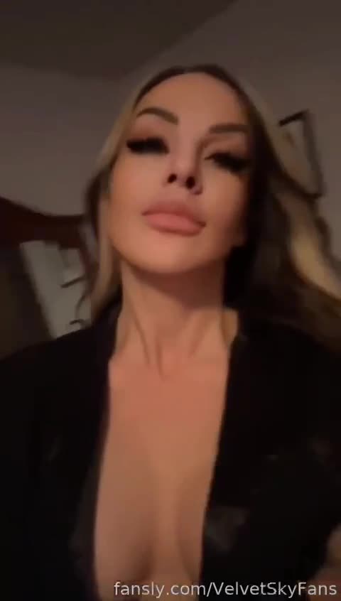 Video 48391 from Velvet Sky