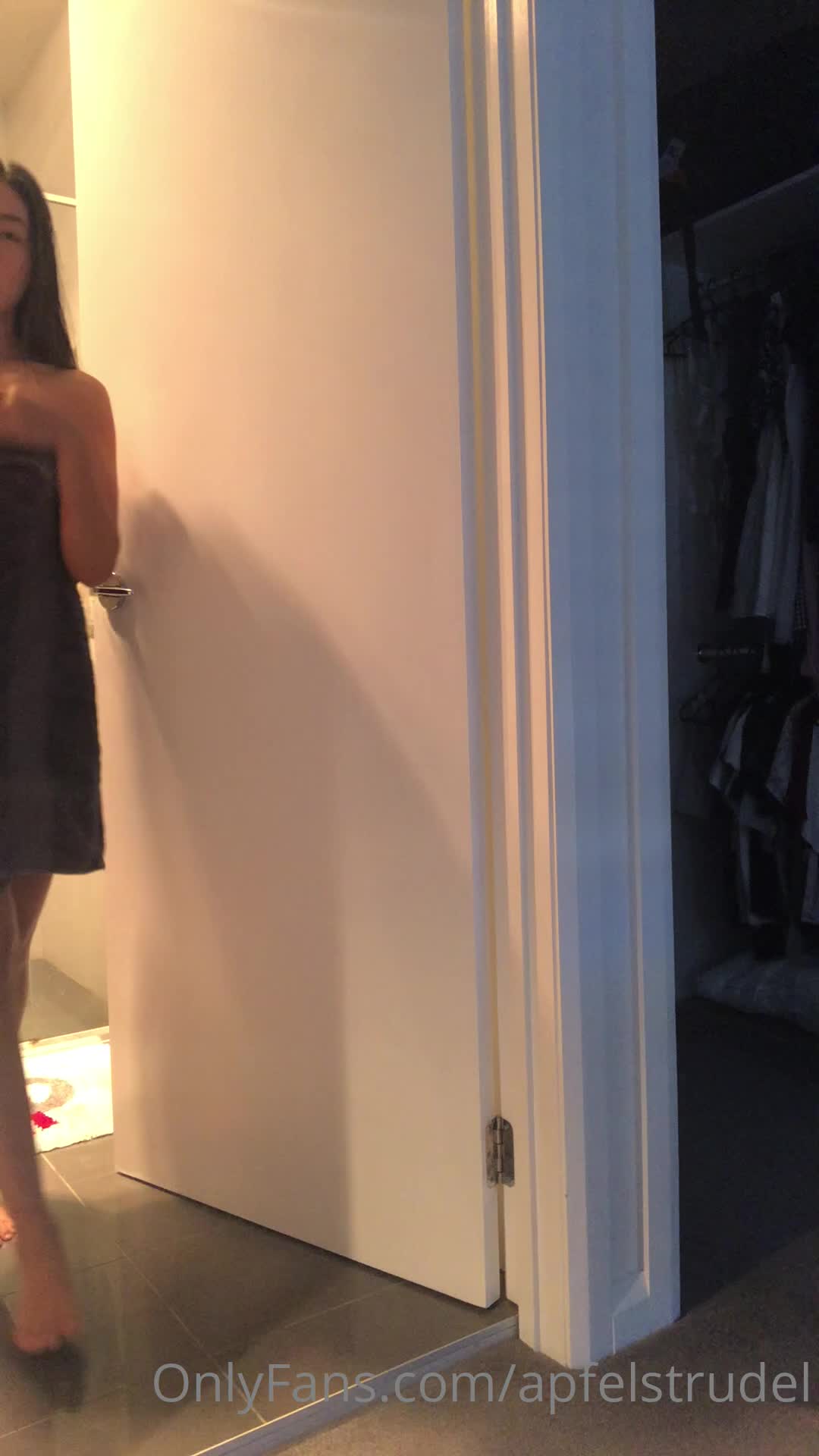 Video 49645 from Apfelstrudel aka Haselnuss